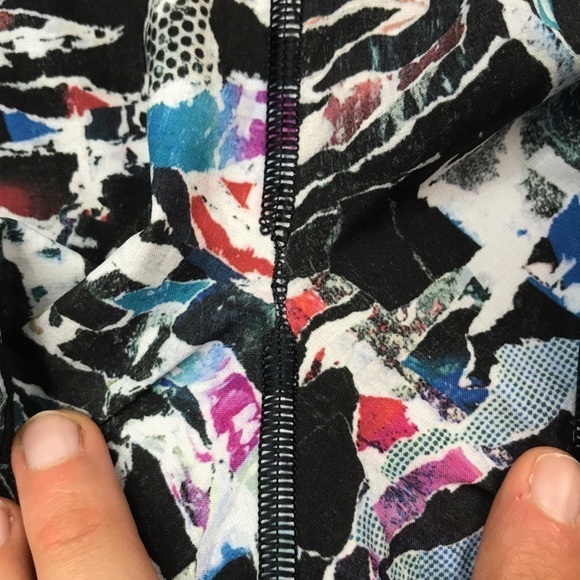 NWT Lululemon Break Free Tight Culture Clash Short - Picture 5 of 9